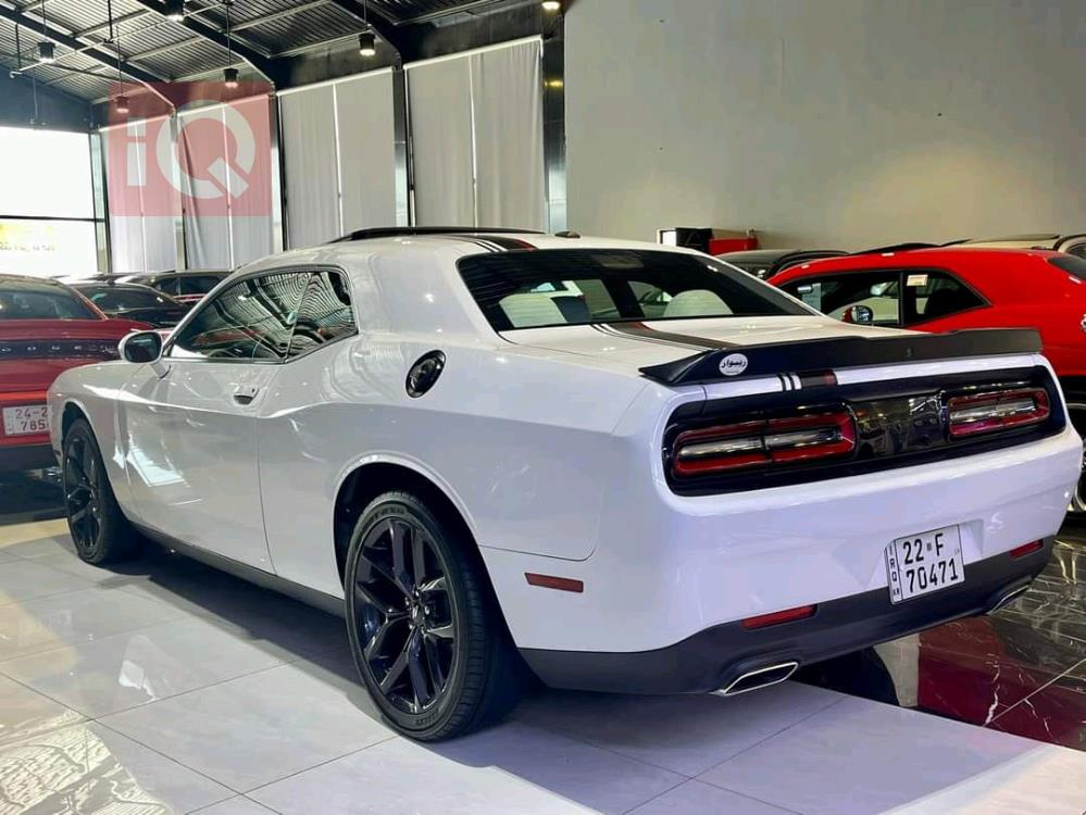 Dodge Challenger